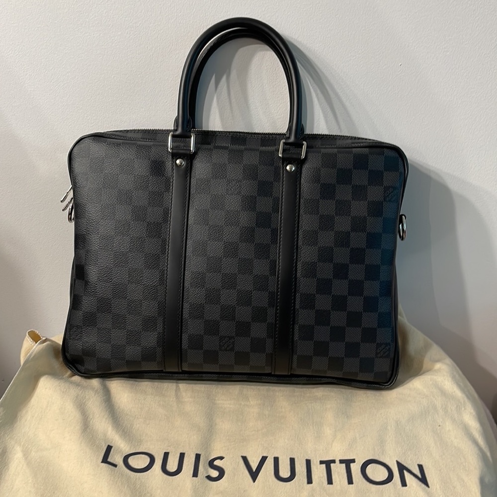 SOLD Authentic Louis Vuitton Porte documents voyage - Picture 5 of 14